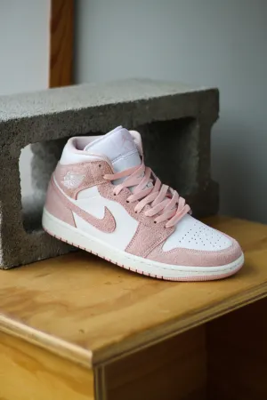 AIR JORDAN 1 MID SE "LEGEND PINK"