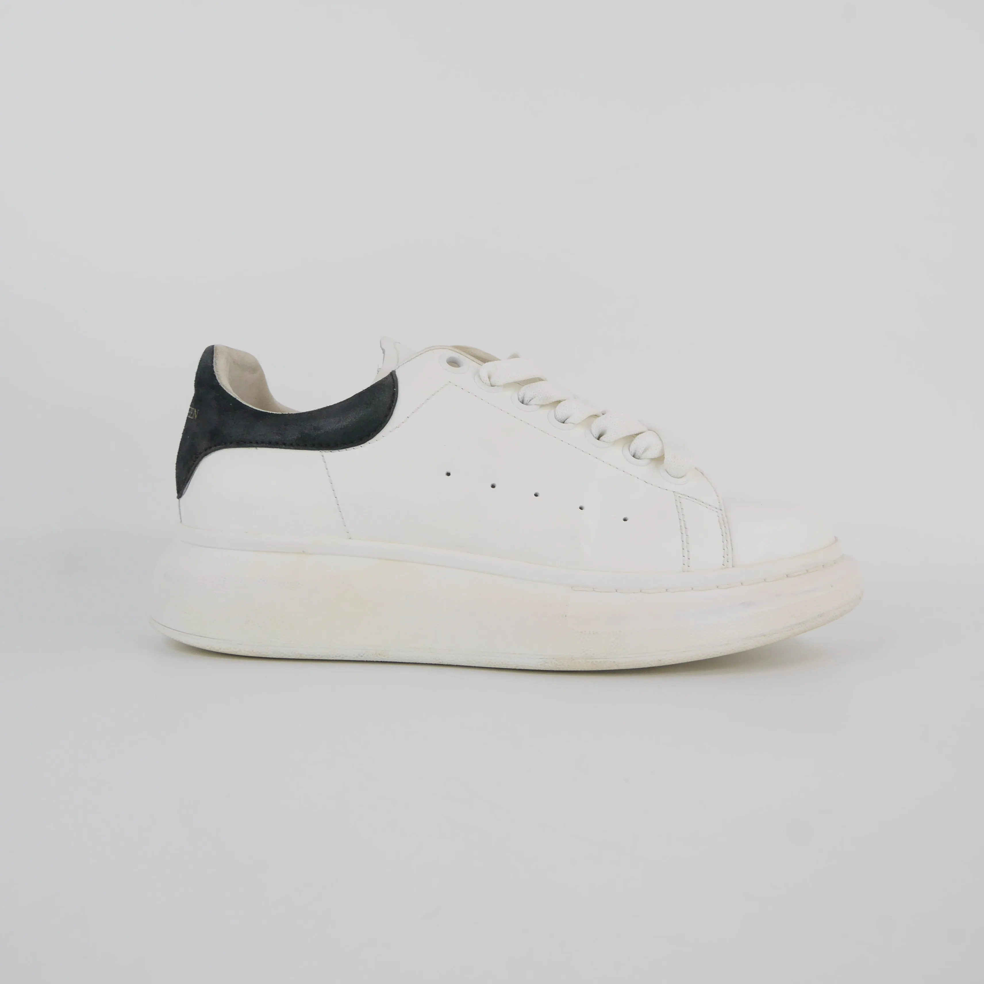 Alexander McQueen Sneakers White 39