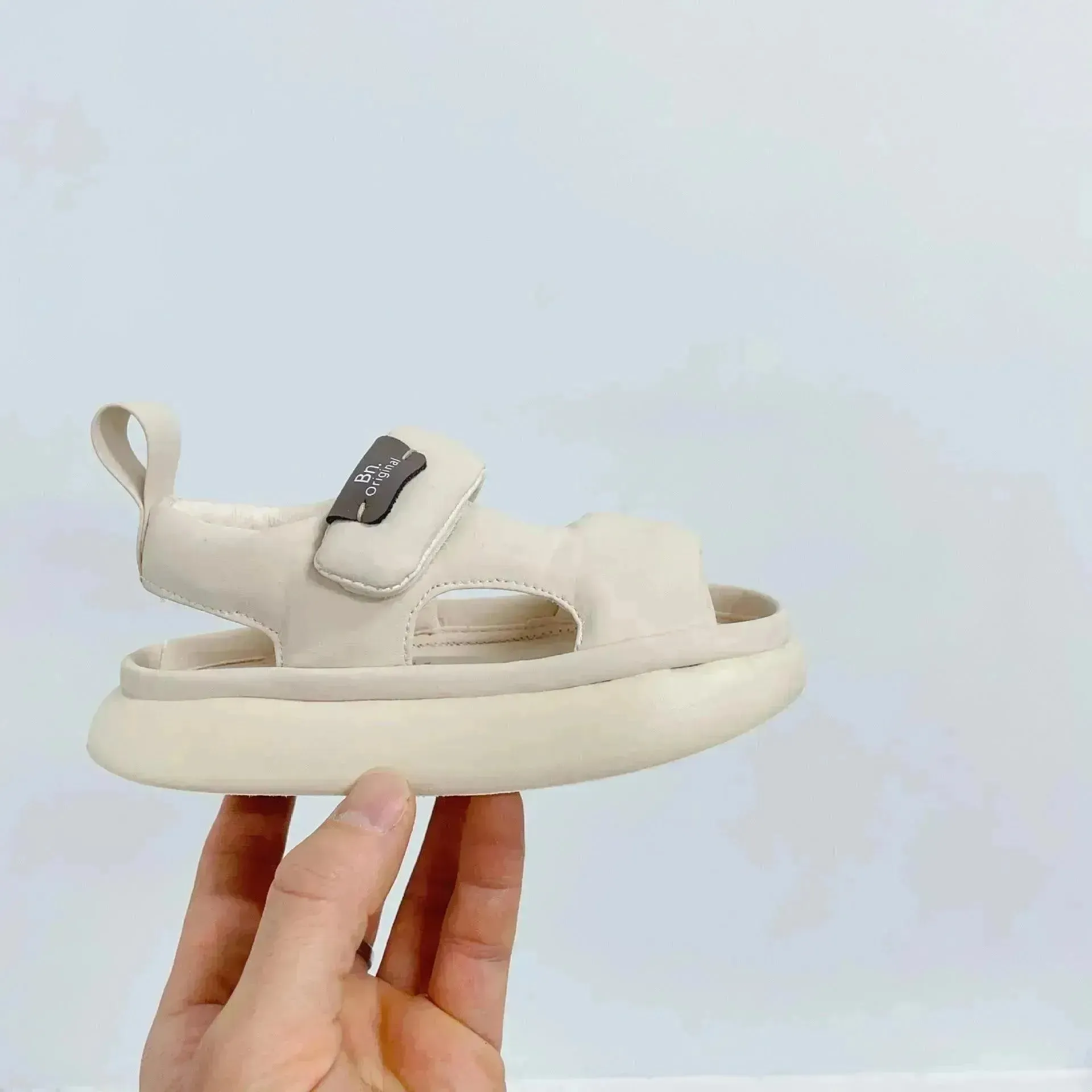 Baby Leisure Simple Pure Color Puff Beach Shoes