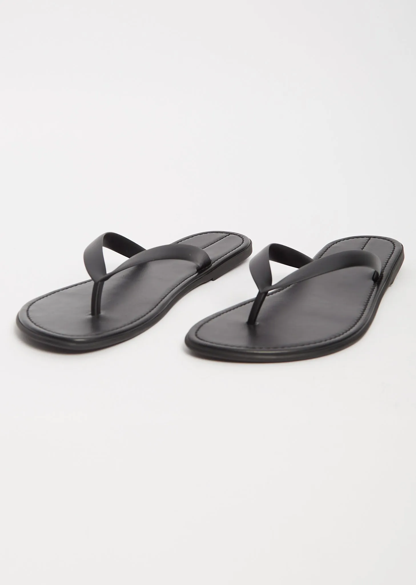 Beach Flip Flop — Black