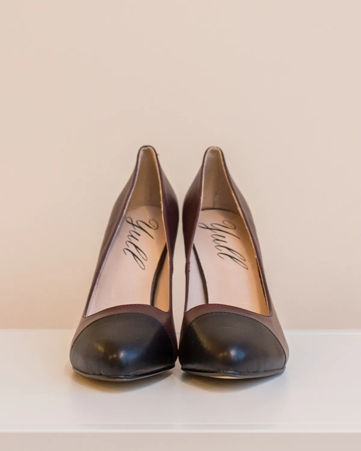 Beaulieu Court Heel | Plum & Black