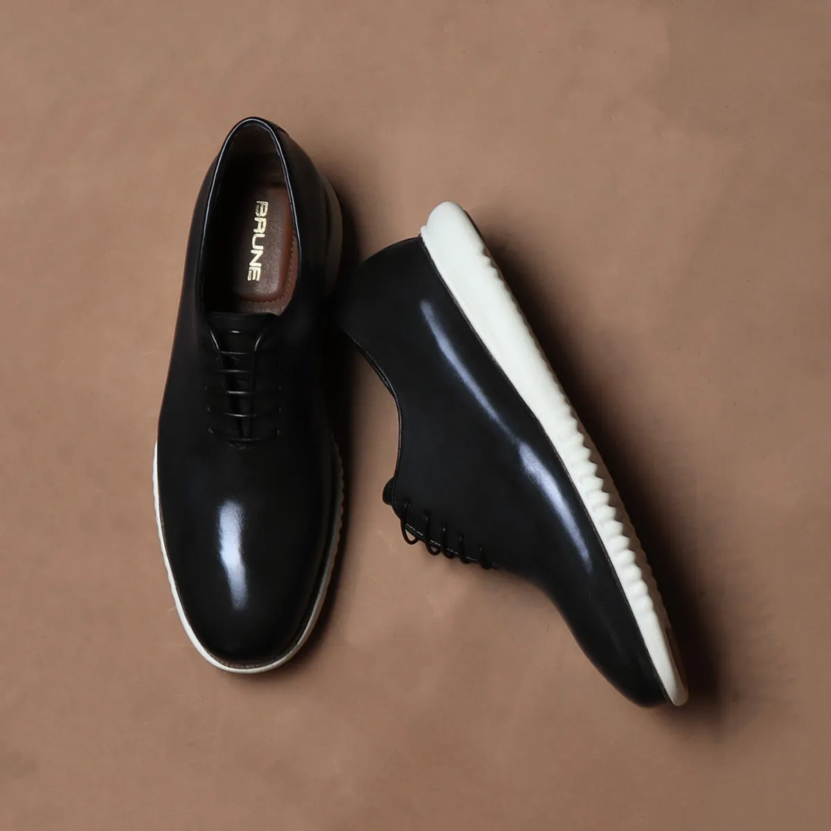 Black One Piece Leather Oxford Lace-Up Sneakers With Sole