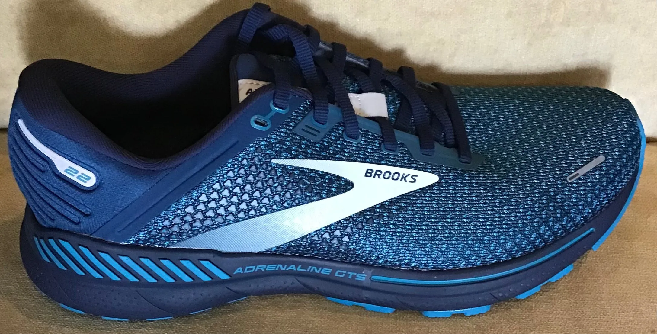 Brooks Mens Adrenaline 22 - additional colors