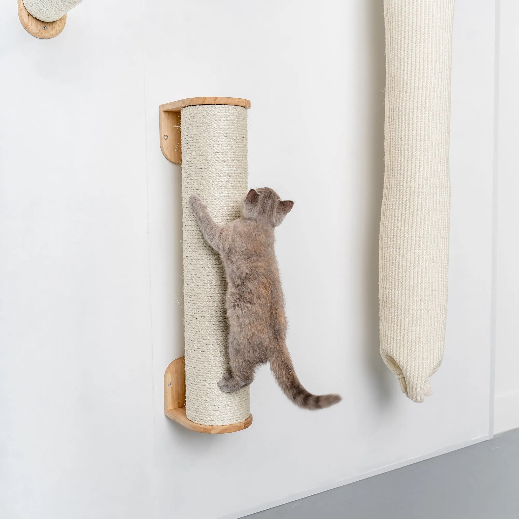 Cat Climbing Wall - Sisalpole XXL (Beige)