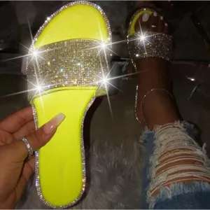 Glitter Slippers Women Summer Sandals 2020 Fashion Bling Female Candy Color Flip Flops Beach Diamond Flat Shoes Outdoor Sandals