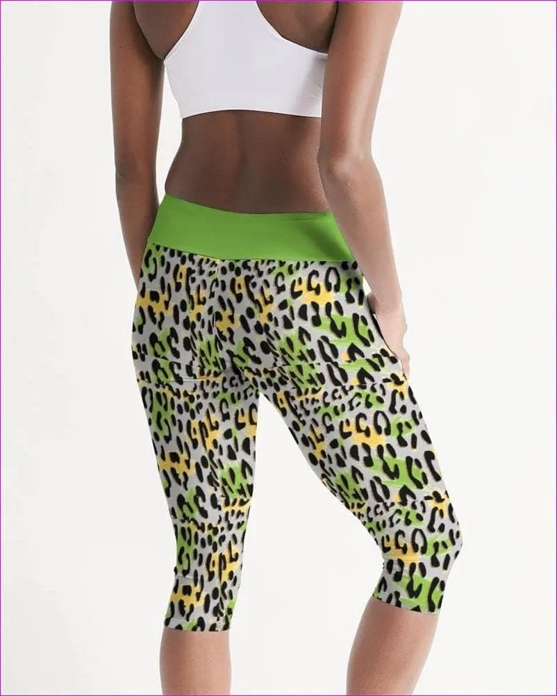 Leopard Splash Womens Mid-Rise Capri