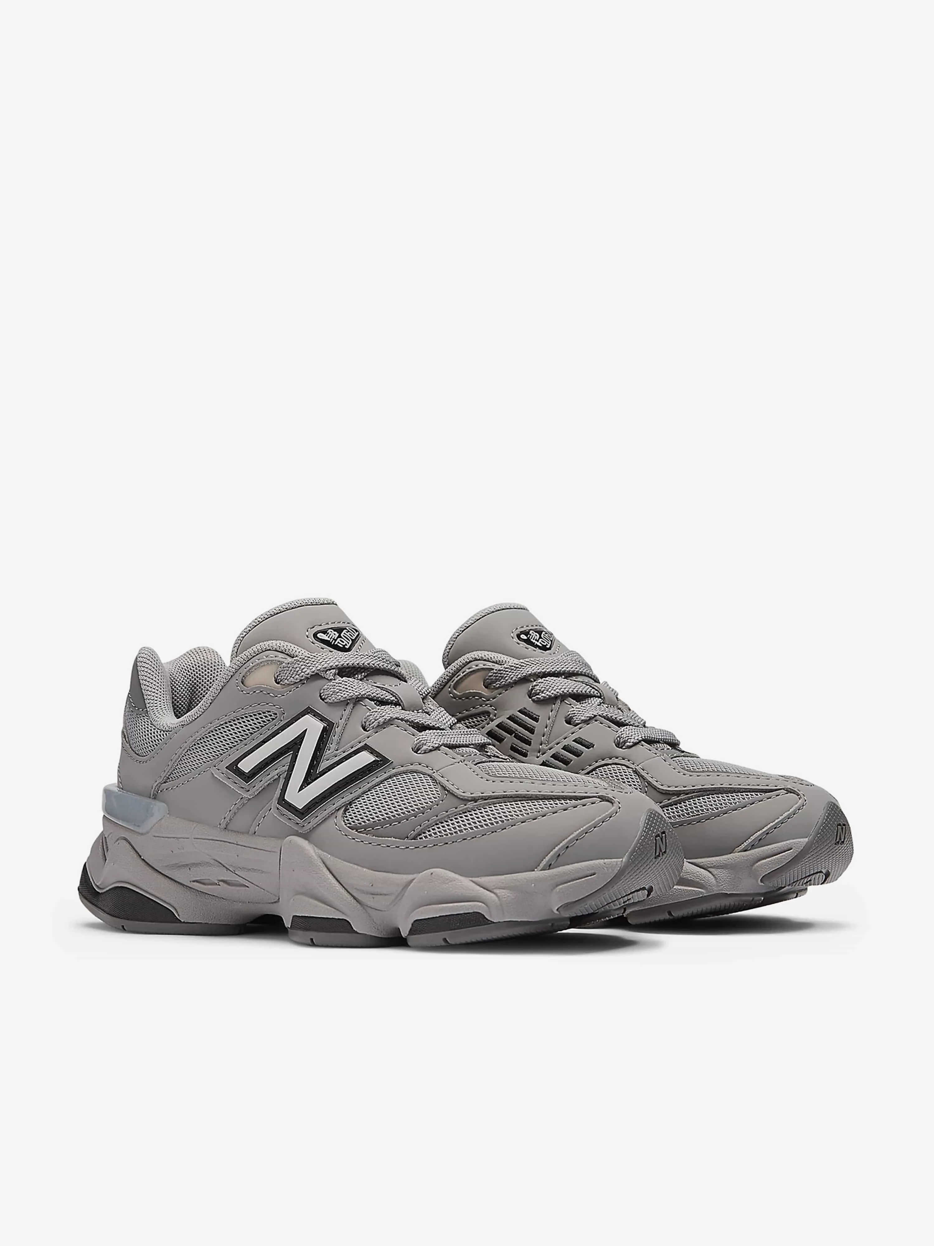 New Balance Kids 9060 Trainers in Grey