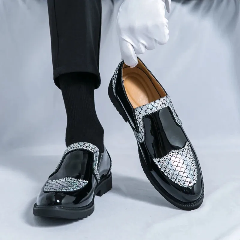 Shiny Geometric Pattern Leather Loafers