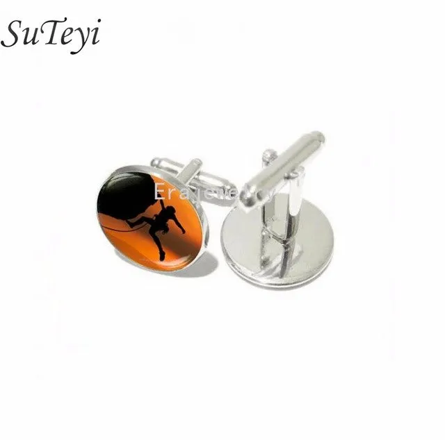 SUTEYI Novelty Rock Climbing Cufflinks For Mens Mountain Climbing Sport Picture Shirt Cufflink Glass Dome High Quality Jewelry