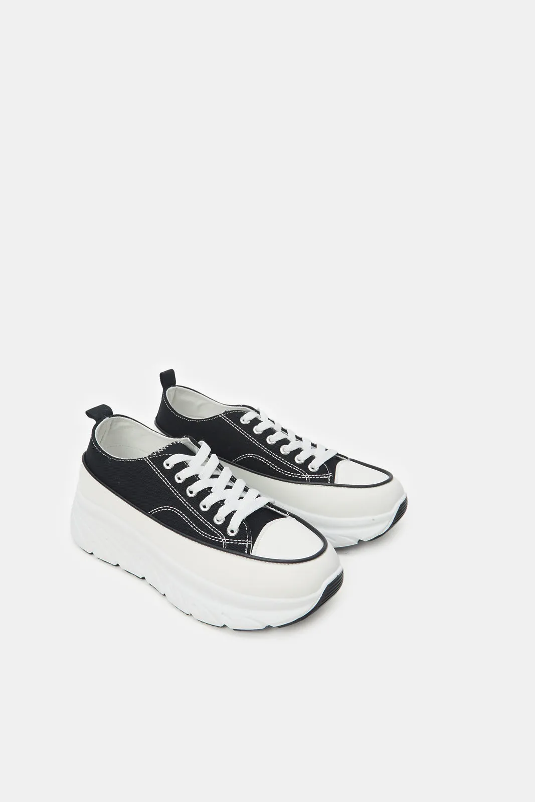 Women Black Canvas Sneaker