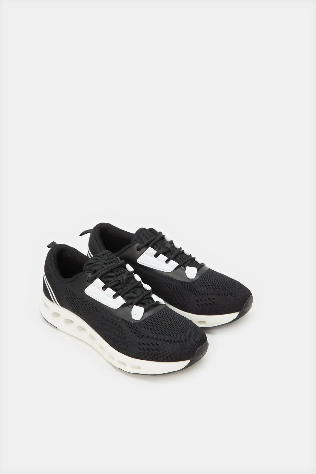 Women Black Sporty Sneaker